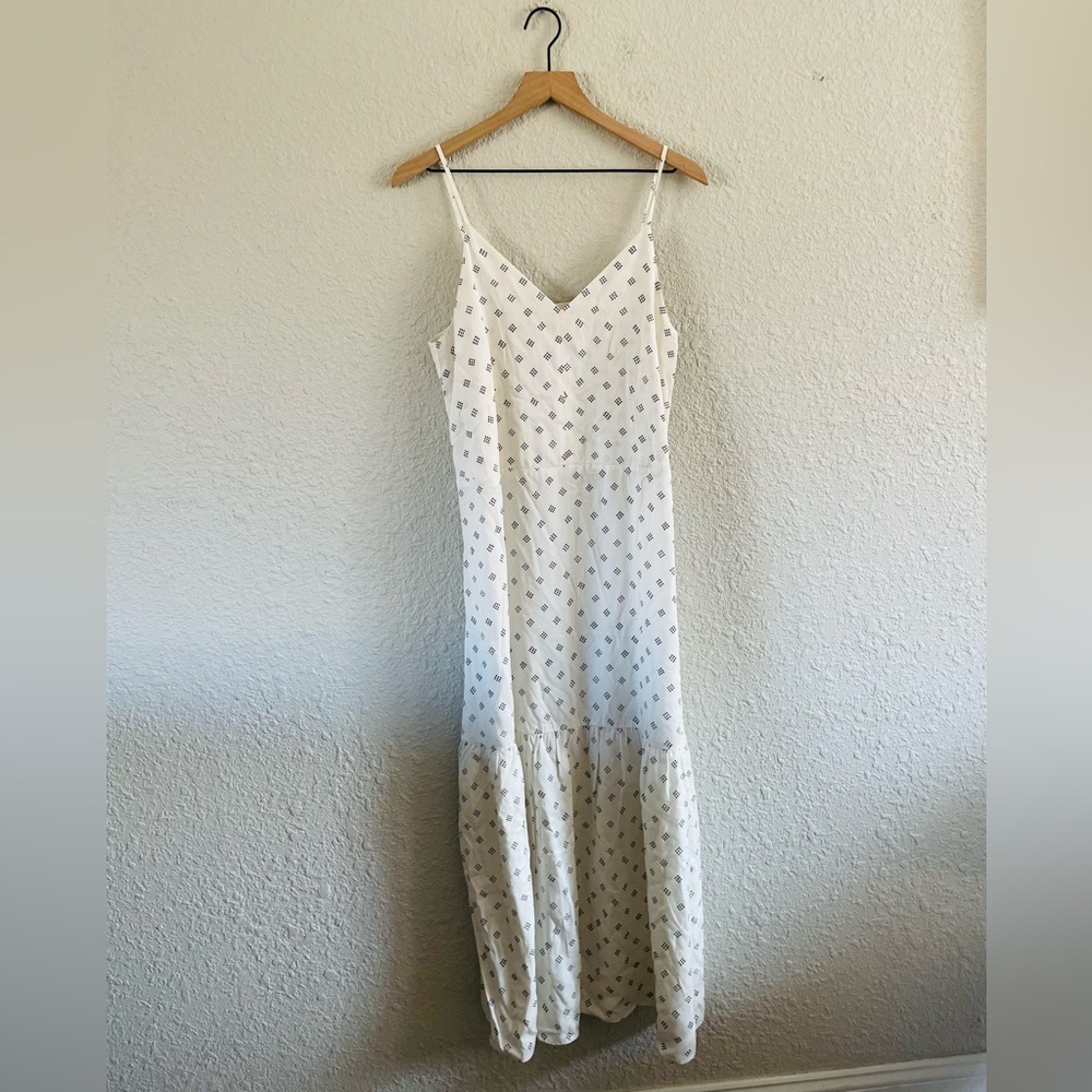 Everlane Cream Maxi Dress - Picture 2 of 16